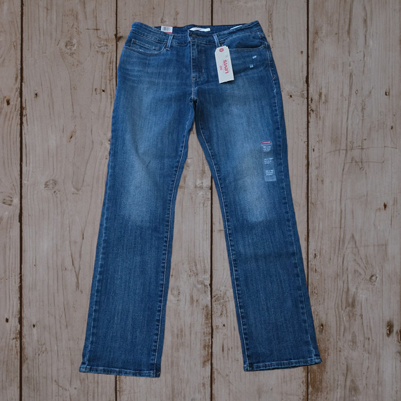 NWT, Levi's Women’s Distressed Mid Rise Skinny Jeans, Size 32/30 - Picture 1 of 9